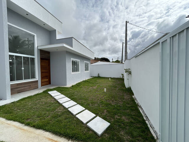 #9 - Casa para Venda em Rio das Ostras - RJ - 1